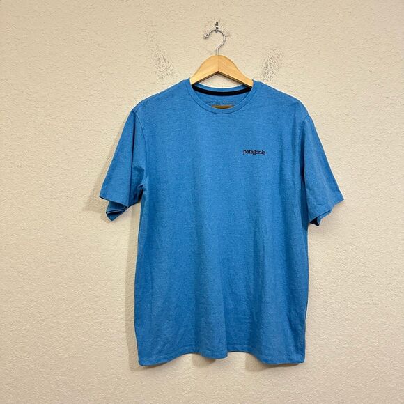 PATAGONIA M's Fitz Roy Horizons Short-Sleeve Responsibili-Tee in Blue - Picture 3 of 9